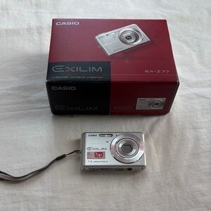 Casio Exilim EX-Z77 Silver Camera